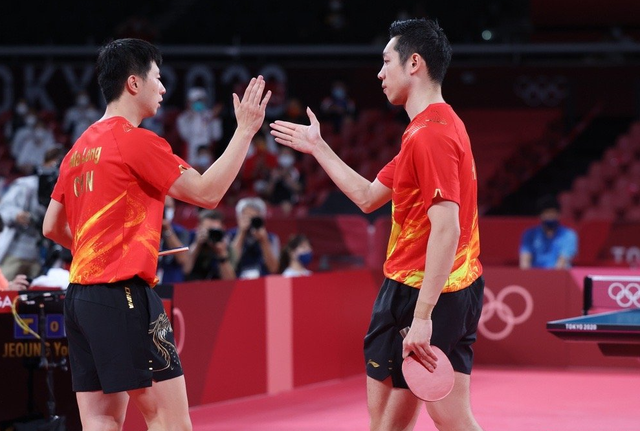 日本队横扫法国队，许昕扛起全队