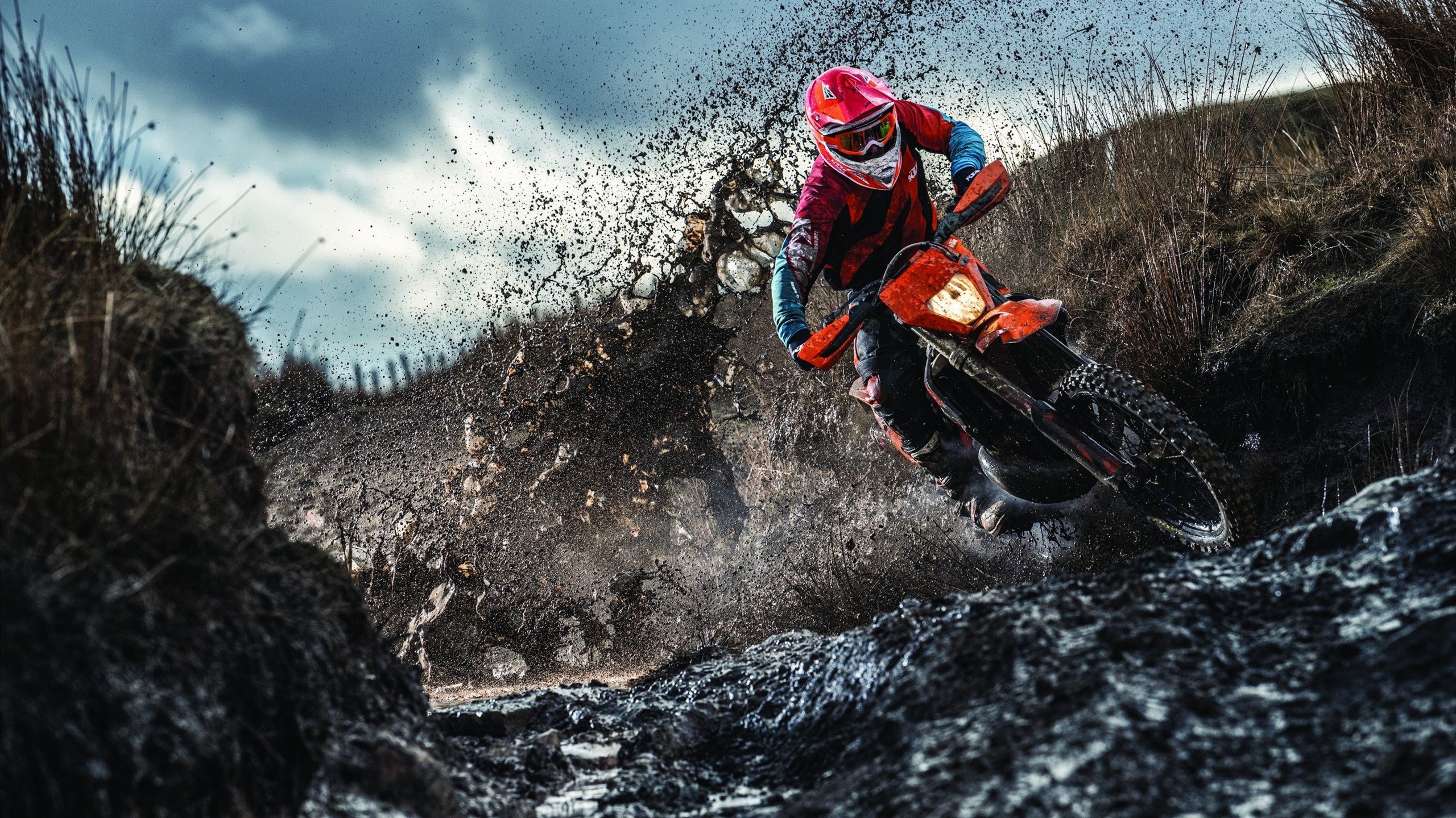 辛杜统治全场,中国队绝杀印尼队,一场定义时代的羽球对决