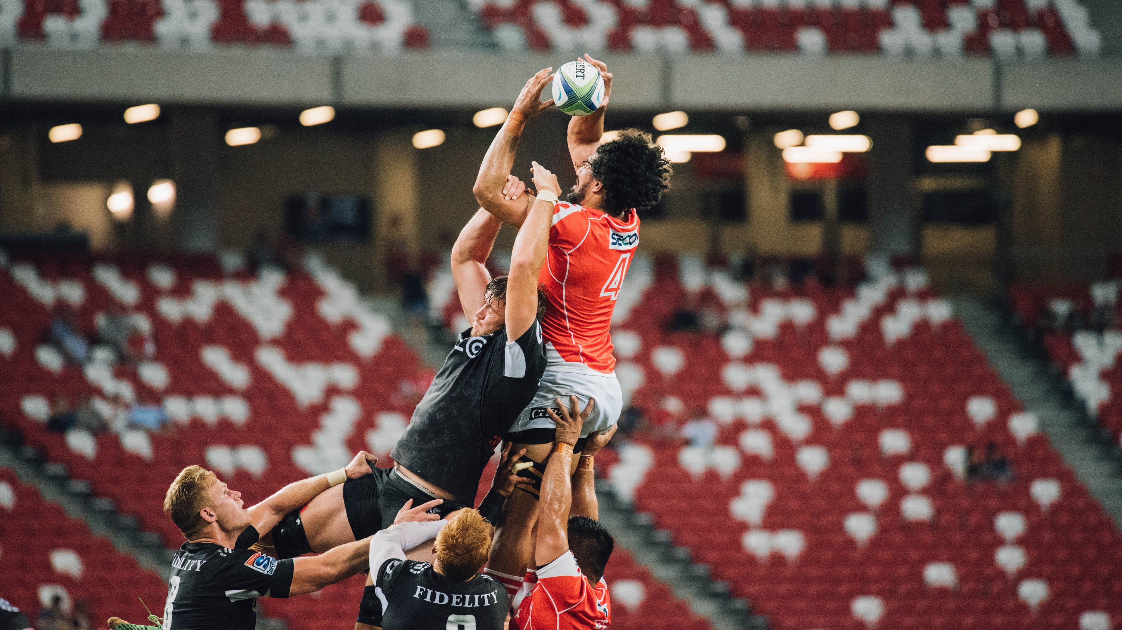 武切维奇关键爆发,新疆队压制尼克斯展现团队篮球威力